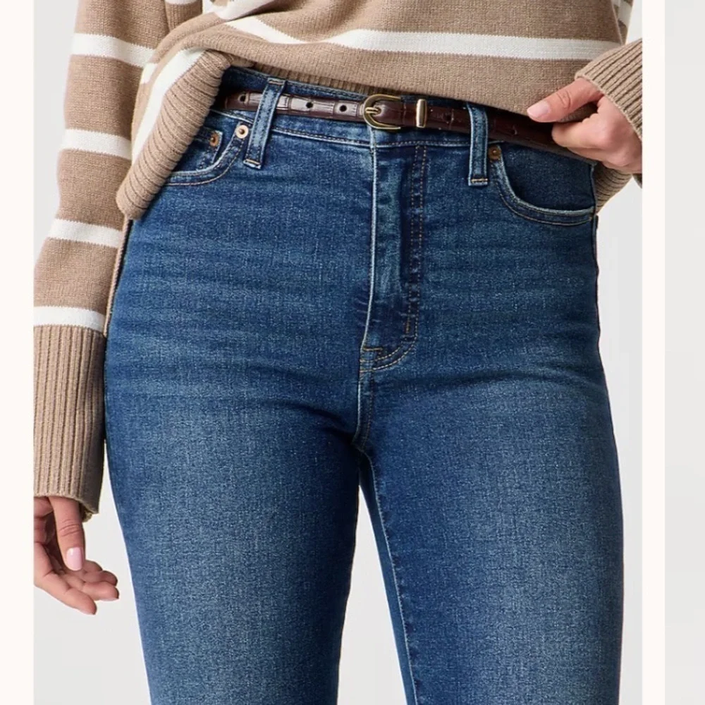 J. Crew sits waist